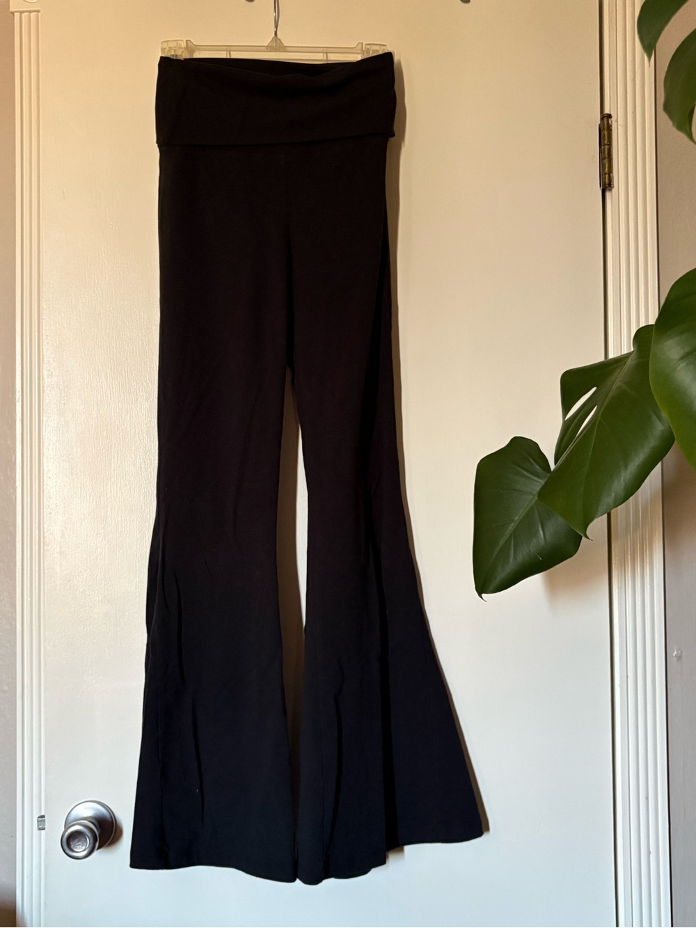 aerie Black Fold-Over Waist Flare Leggings